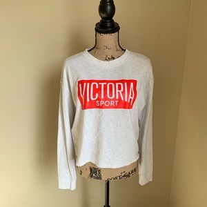 Victoria Sport Crop Crewneck